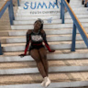 Meet your Posher, Lily